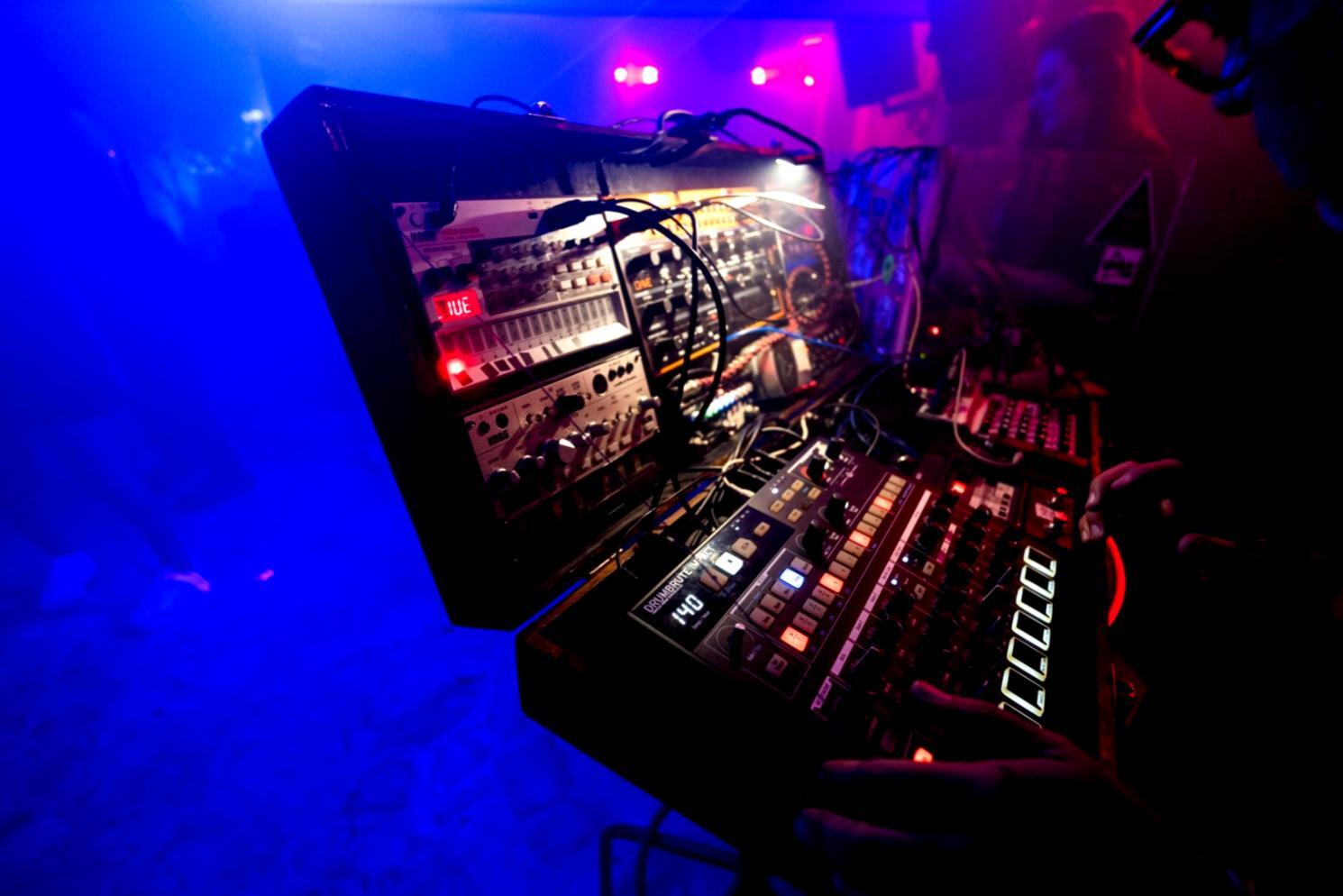 Strumenti musicali per songwriting